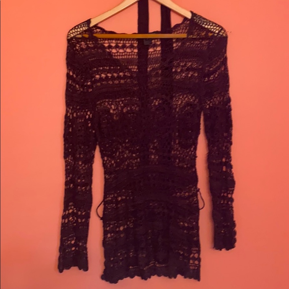 Crocheted long sleeve tunic w belt